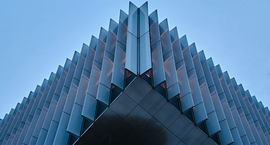 三種沈陽鋼結(jié)構(gòu)連接方式都有哪些優(yōu)缺點